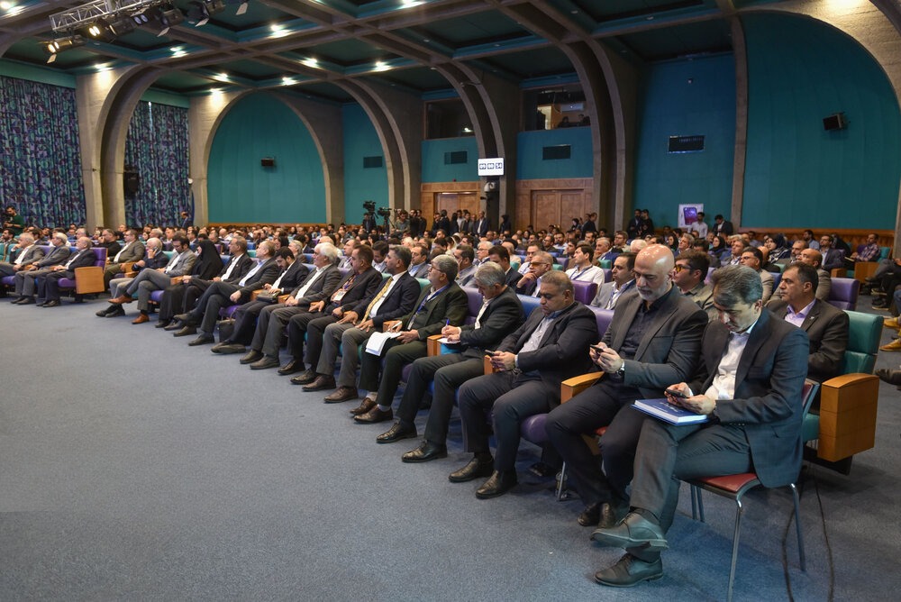 ایزینکس؛ پیوند اقتصاد منطقهای با دیپلماسی اقتصادی
