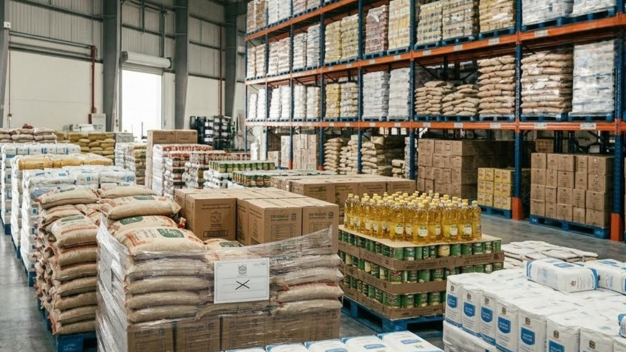 کشف بیش از ۲۶ تن کالای احتکارشده به ارزش ۵۰۰ میلیارد ریال در اصفهان